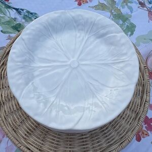 NWT Southern Living White Cabbage Plates